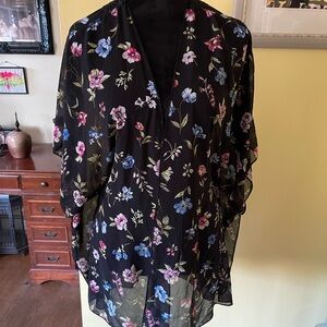 Very cute cover up for bath suit, tank top or a camisole